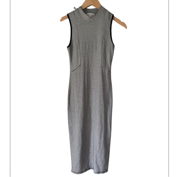 Monteau Striped Sleeveless Dress black white body con horizontal small stretch - Picture 1 of 4